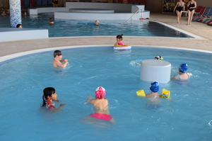 Pravidelný pobyt ve vodě přispívá k imunitě dětí
